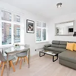 F2 Greek Street By City Living London
